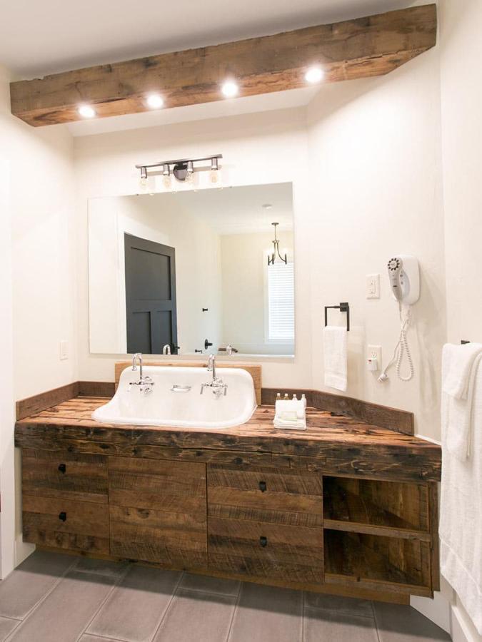 Farmhouse Suites By Amish Country Lodging Millersburg Extérieur photo